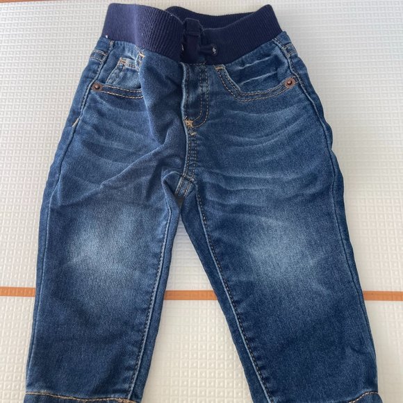 Baby Gap Jeans - Picture 1 of 3